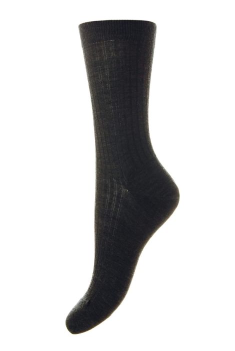 Size: 4-7 Plain Dark Grey Ankle Socks