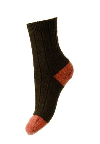Dahlia - Rib With Contrast Heel Dark Brown Shetland Wool Women&#039;s Sock